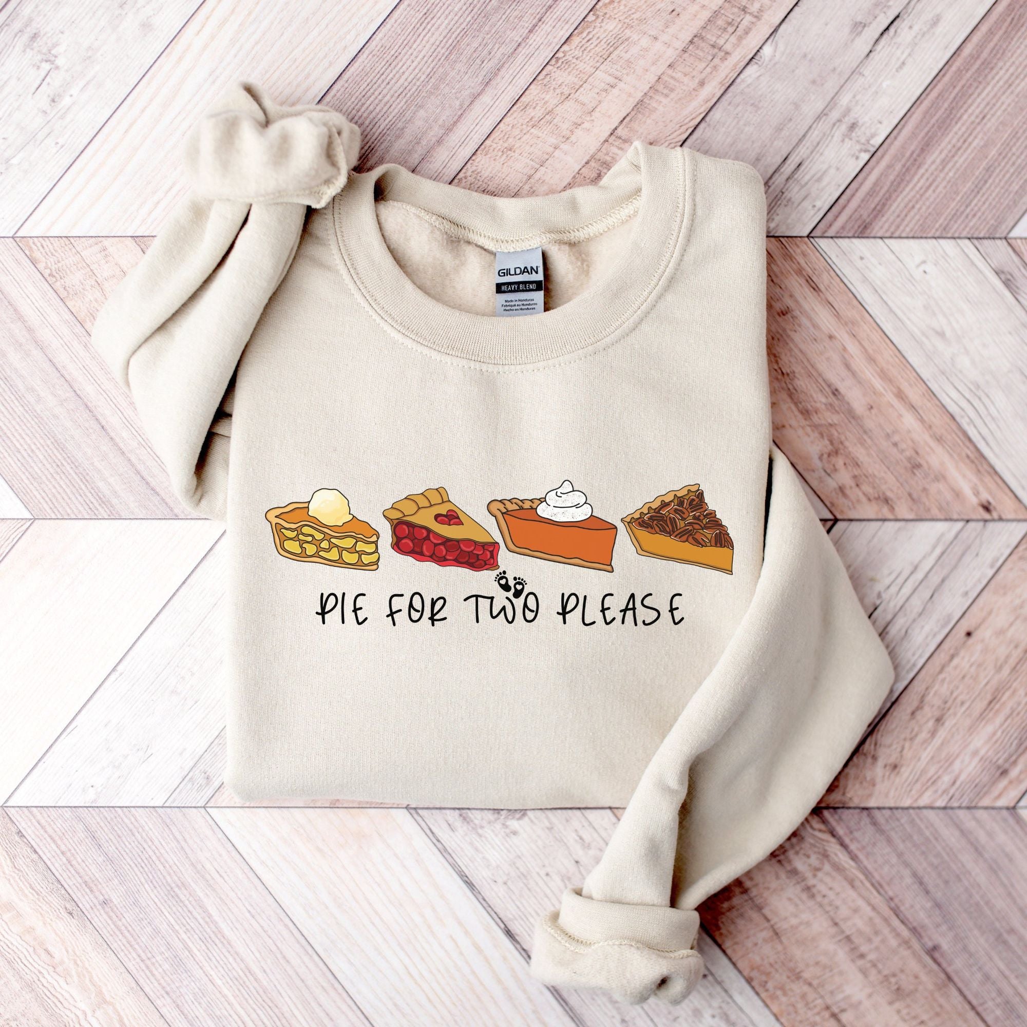 Pie For Two Please Thanksgiving Pregnancy Sweatshirt – Baby Reveal Fall Maternity Crewneck, Funny Pregnant Mom Shirt
